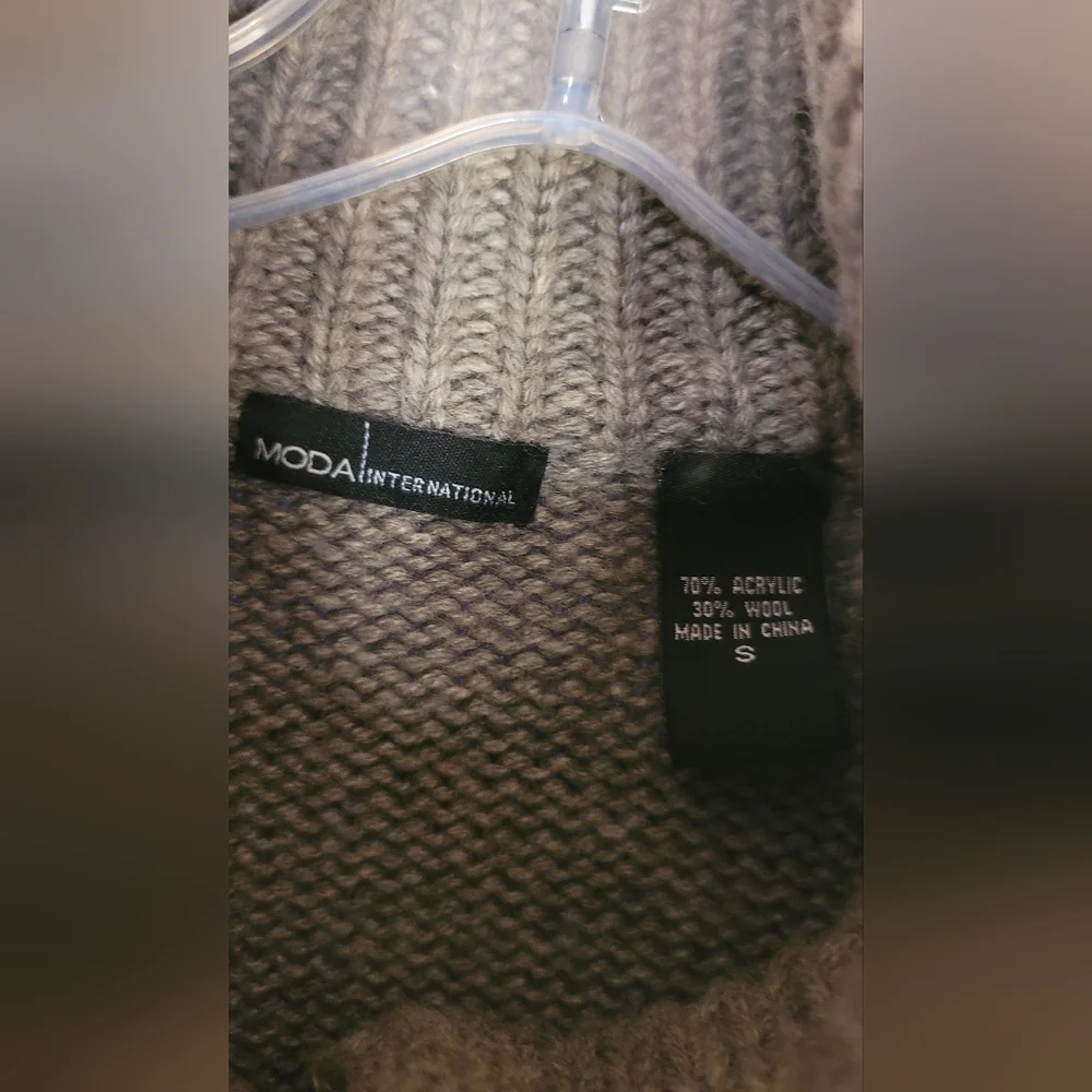 Grey Moda International Thick Woven Knit Button Up Sweater Sz Small - Picture 7 of 16